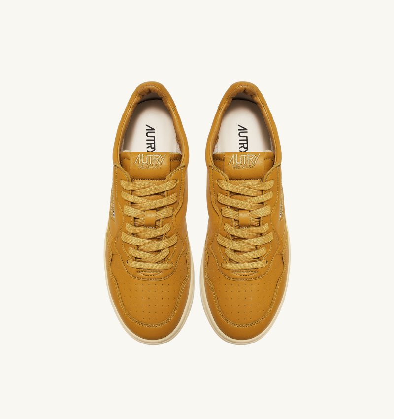 Zapatillas Autry Medalist Low Hombre Amarillo | 4XS6LNA