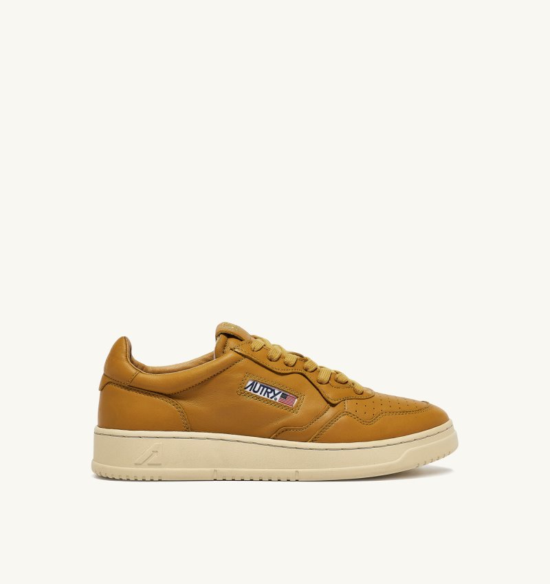 Zapatillas Autry Medalist Low Hombre Amarillo | 4XS6LNA