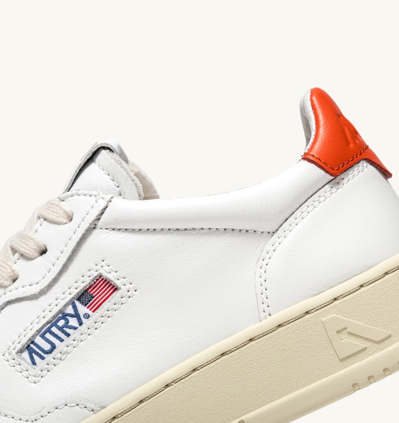 Zapatillas Autry Medalist Low Hombre Blancas Naranjas | 1L2LSTX