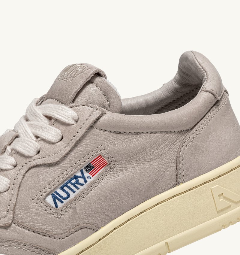 Zapatillas Autry Medalist Low Mujer Gris | AM7RBW2